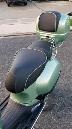 Vespa GTV 250 / 300 Seat Cover with Piping