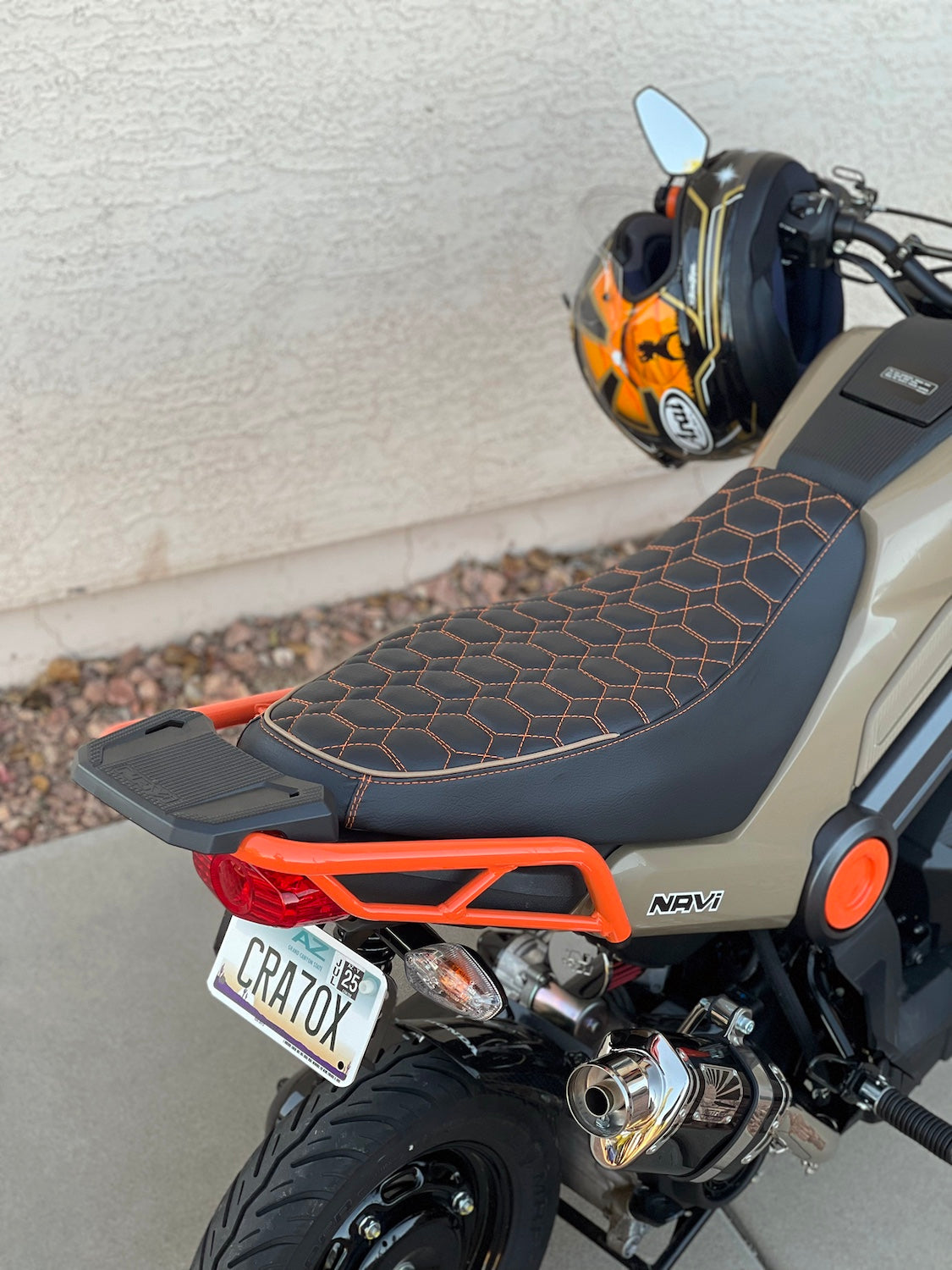 Honda Navi nested hexagon seat cover