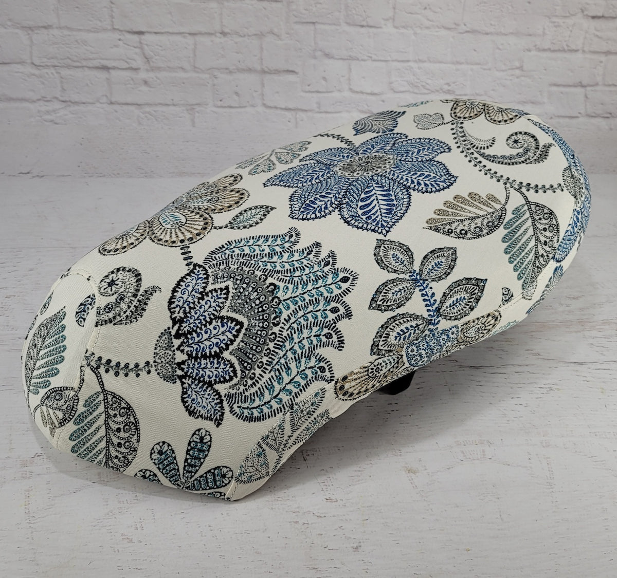 Honda Metropolitan Cream Flowers Seat Cover, handmade Honda Metropolitan seat cover by Cheeky Seats, product detail view 3