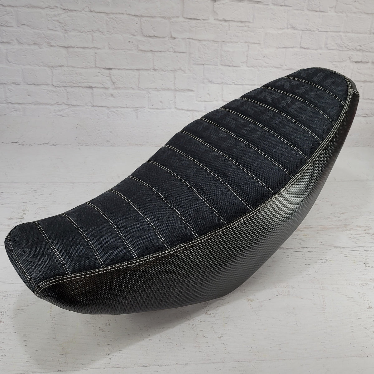 Honda Navi BRIDE tuck-and-roll seat cover