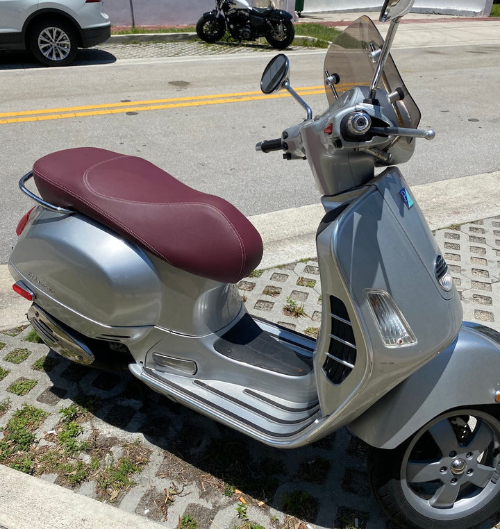 Vespa GTS 250 300 Merlot Burgundy Seat Cover