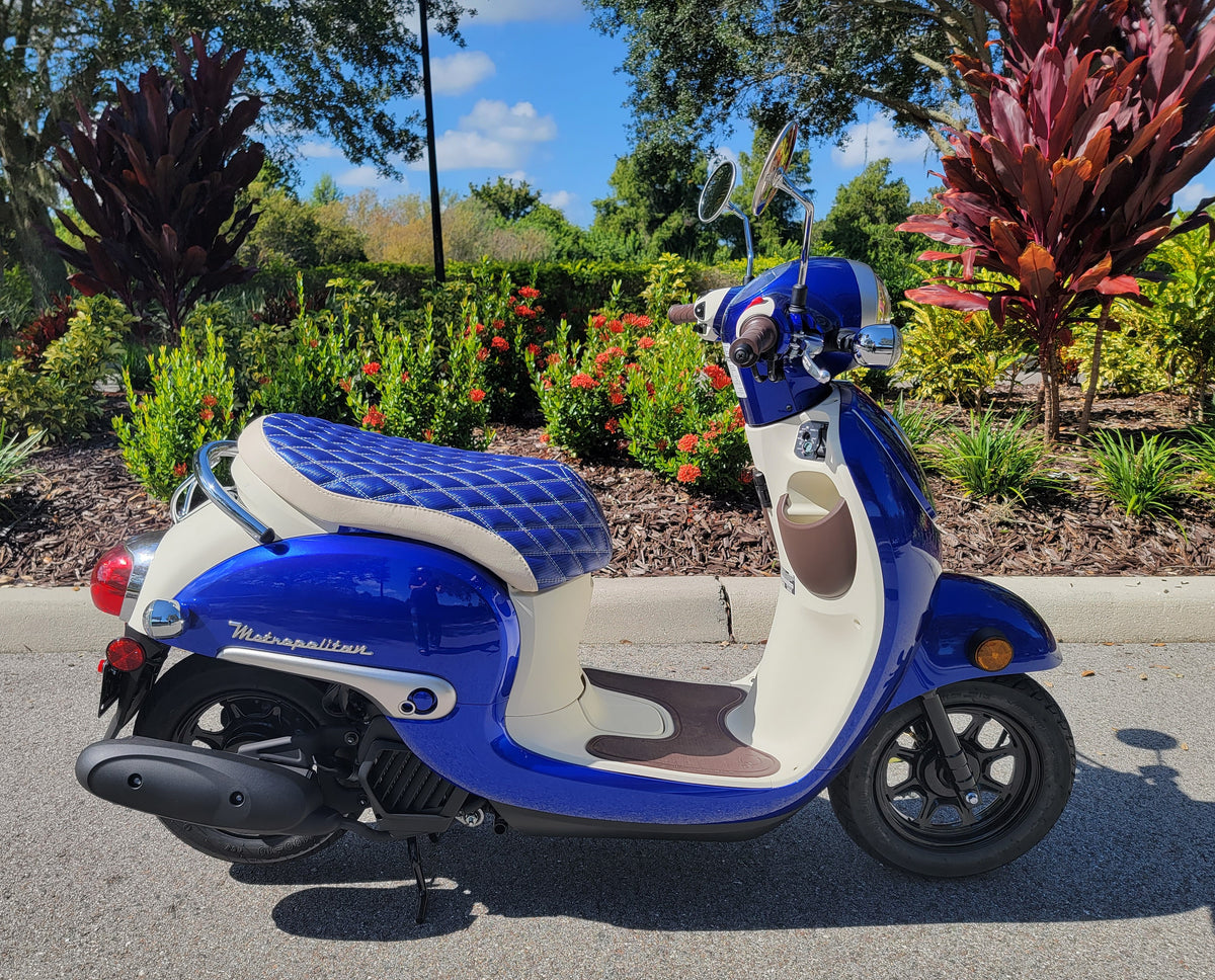 Honda Metropolitan Blue Diamond Seat Cover handmade, handmade Honda Metropolitan seat cover by Cheeky Seats, product detail view 7